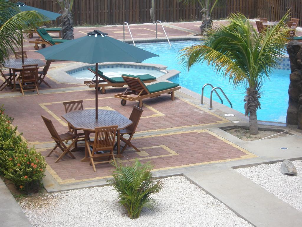 Del Rey Apartments Aruba ภายนอก รูปภาพ