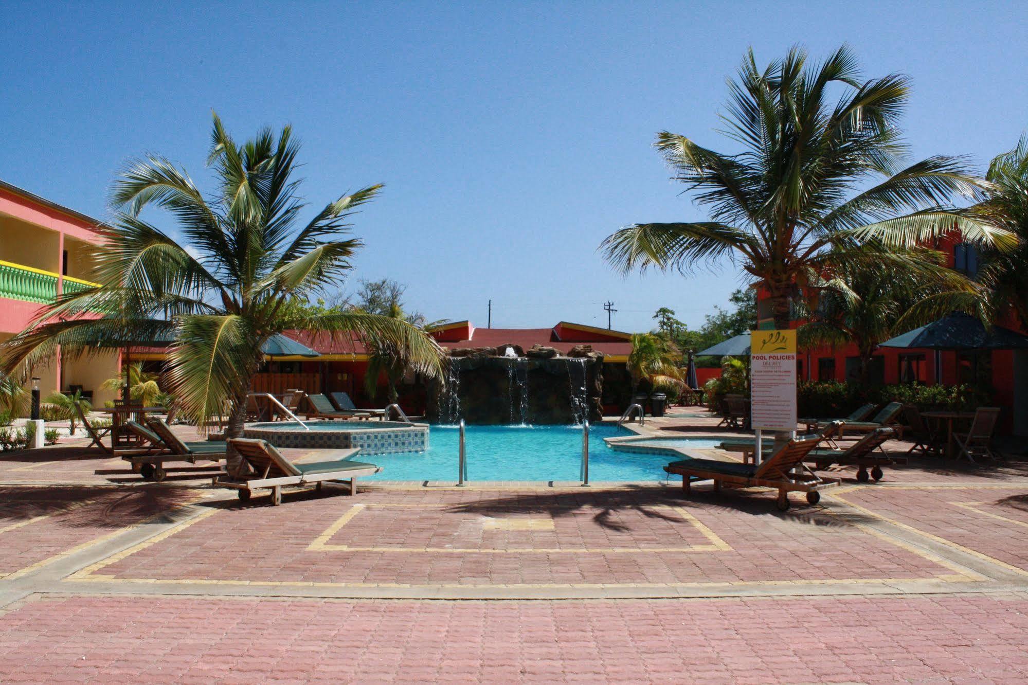Del Rey Apartments Aruba ภายนอก รูปภาพ
